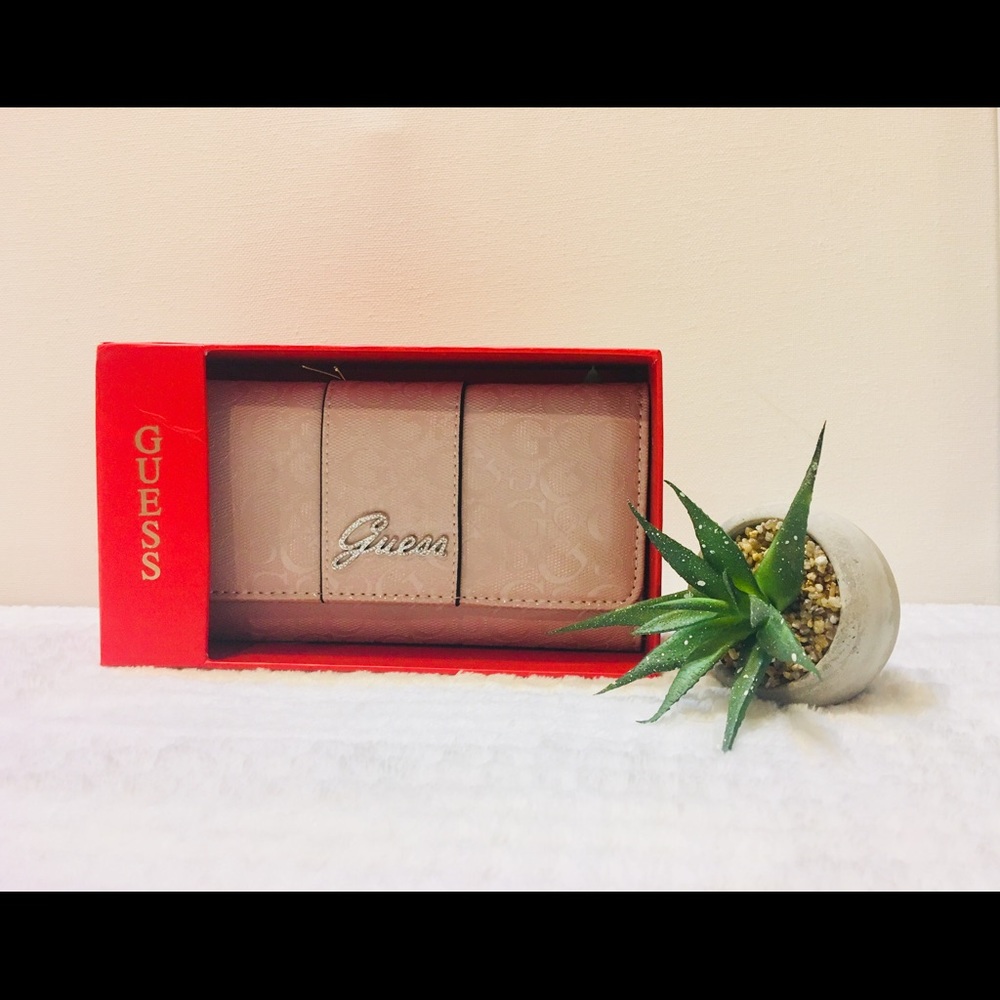 Guess wallet